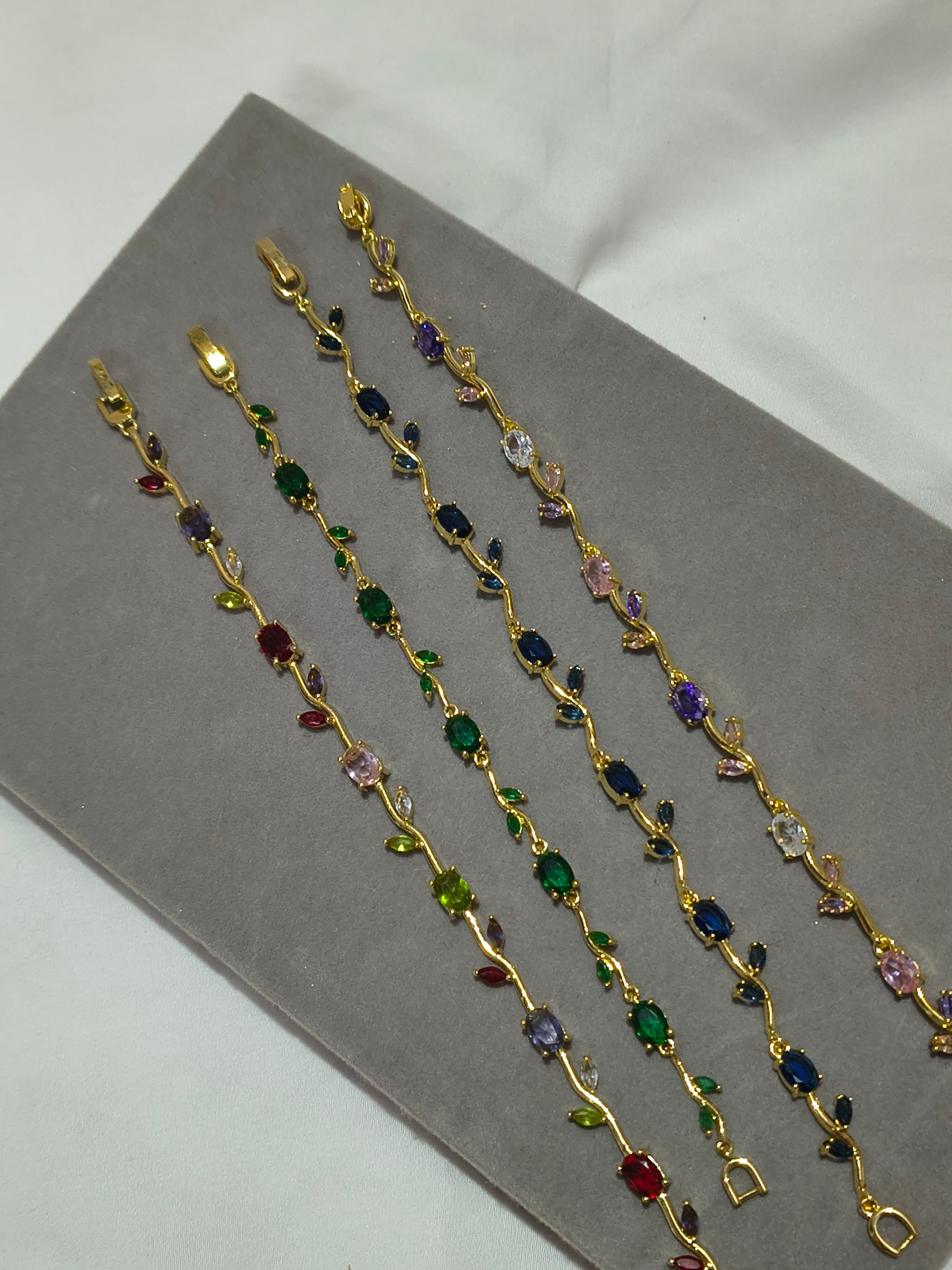 Tulip bracelets