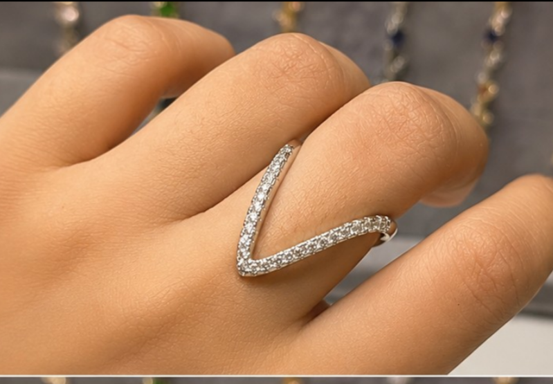 Silver V Ring (Adjustable)💍
