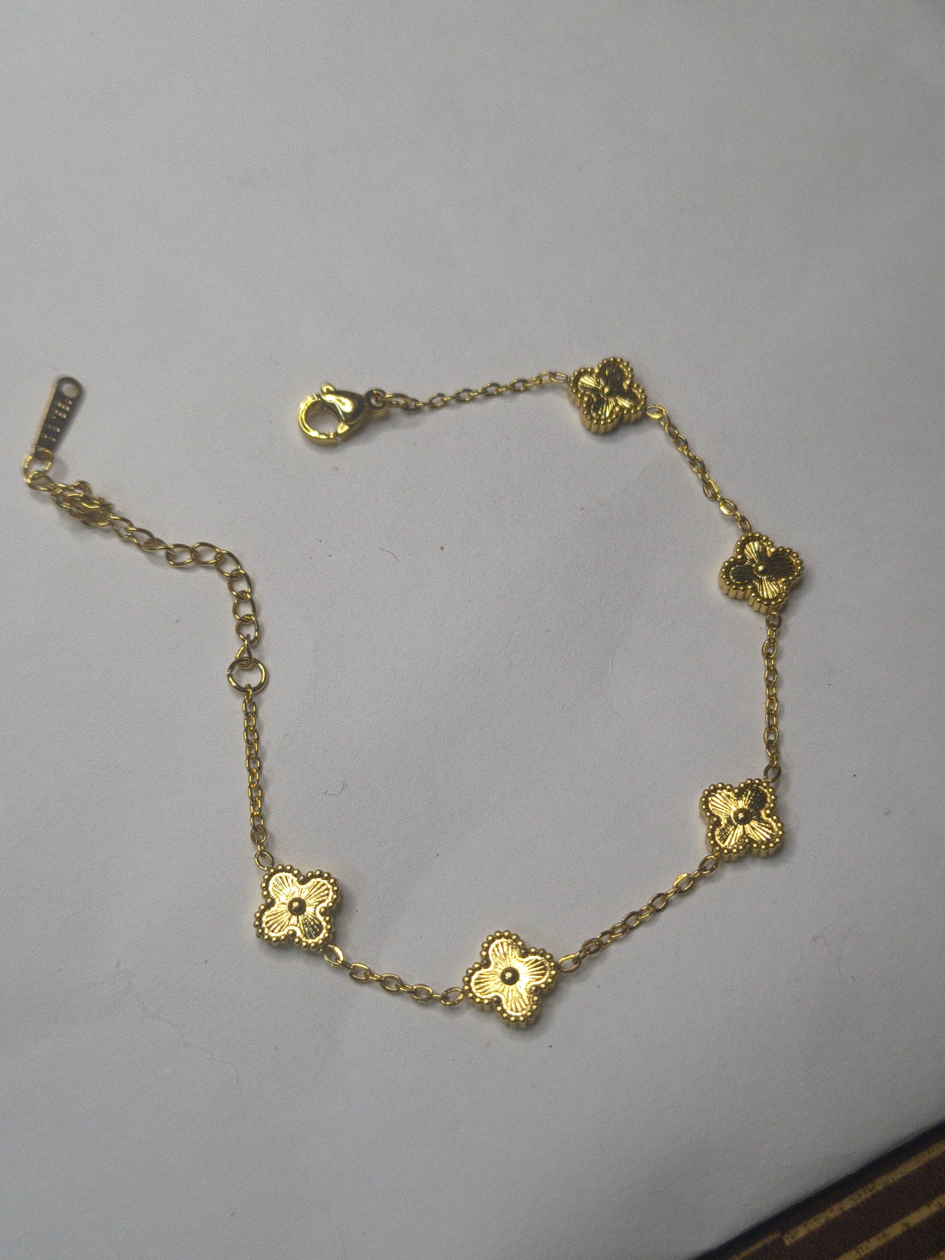 Mini Golden Clover Bracelet: