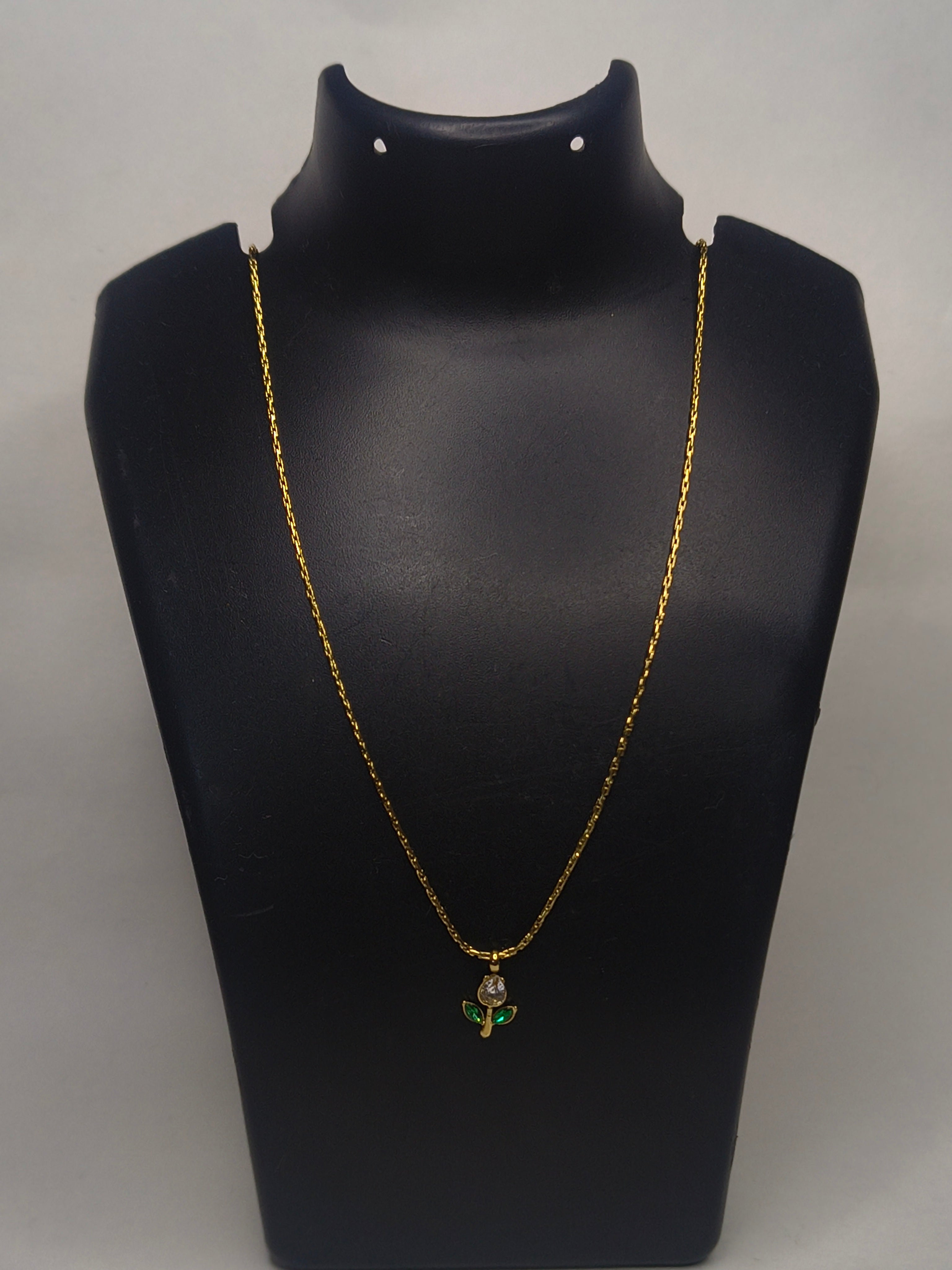 White Tulip Necklace🤍