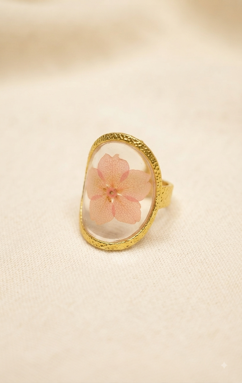 Blossom Resin Ring (Adjustable)