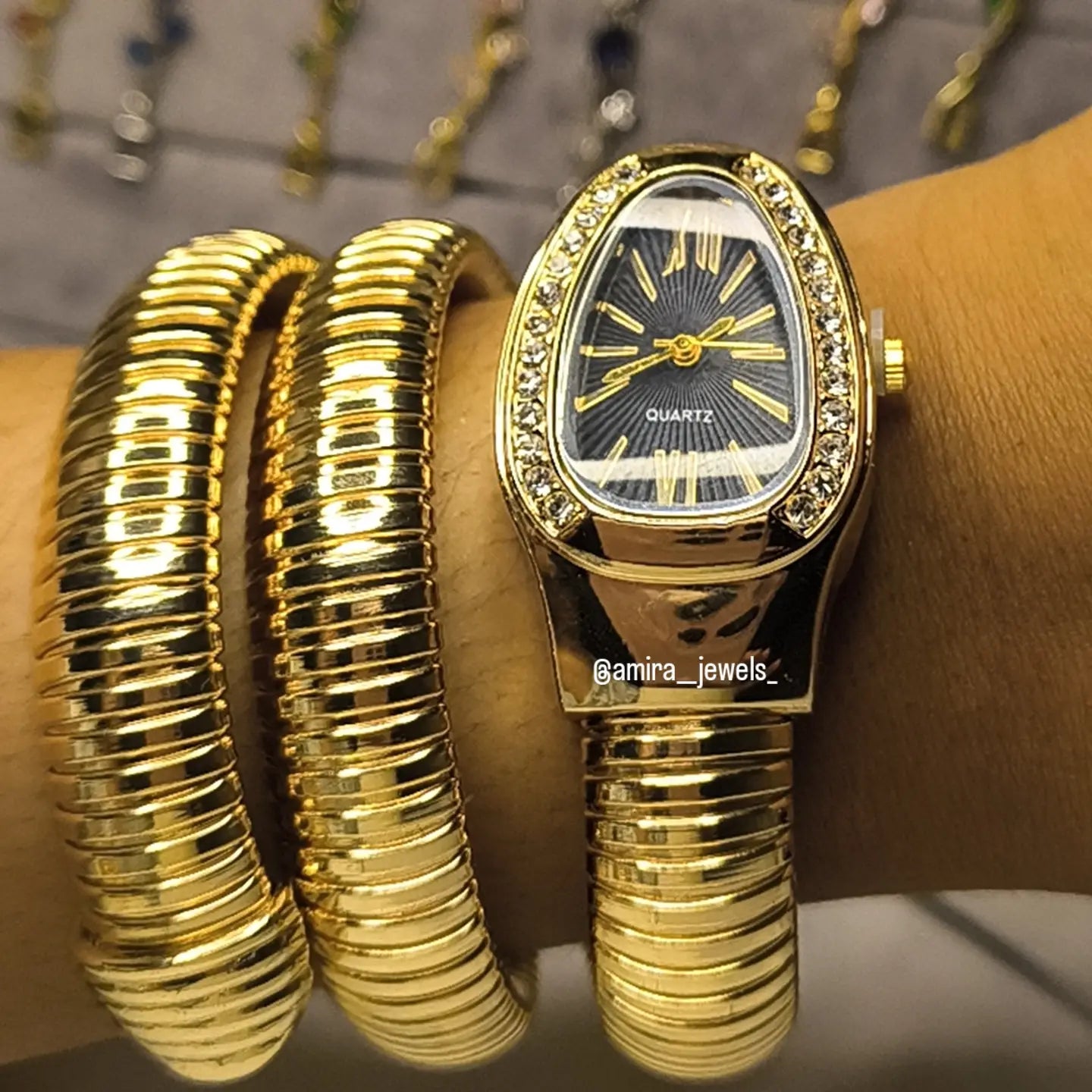 Snack spiral watch