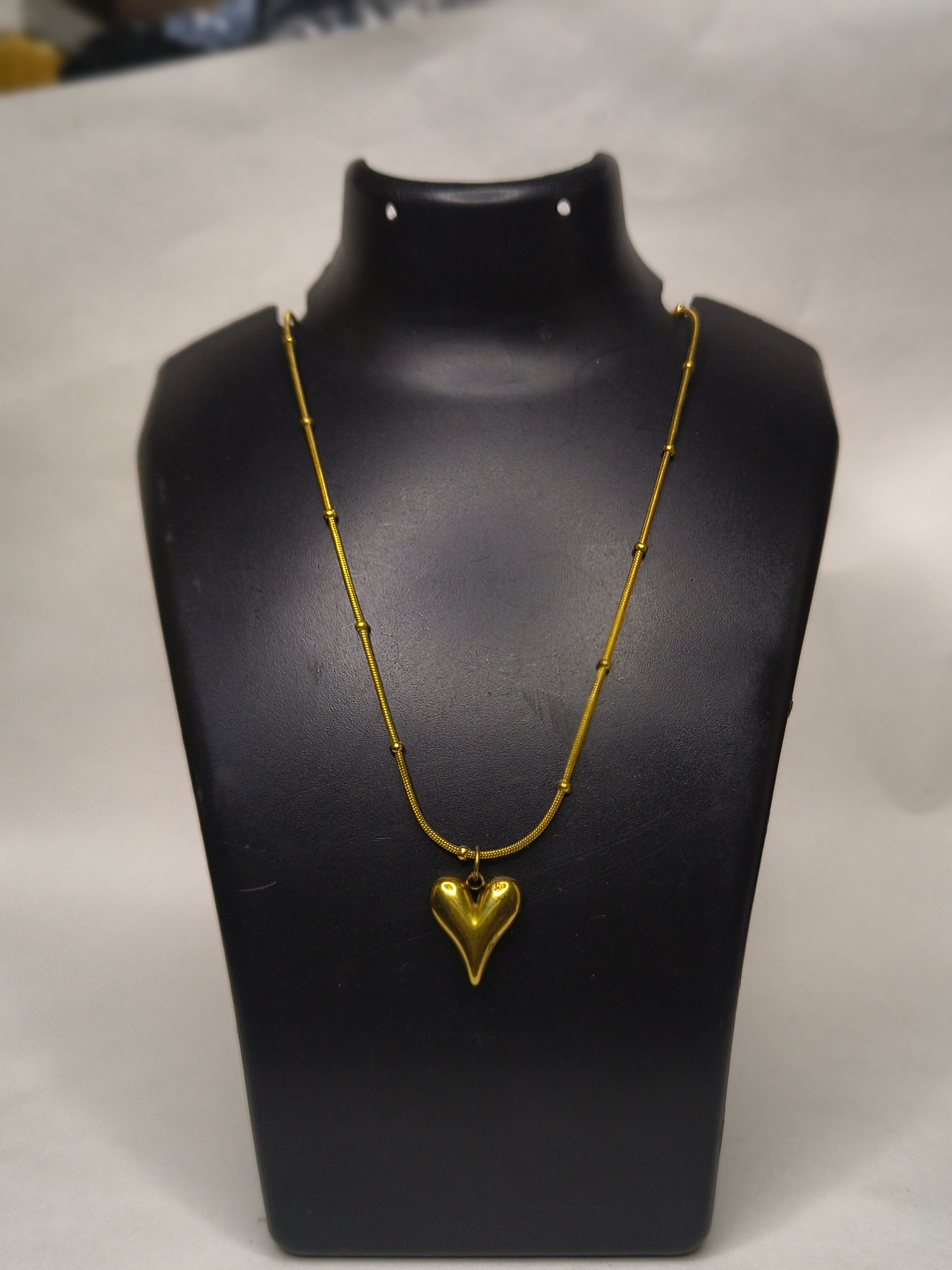 Heart chain pendant