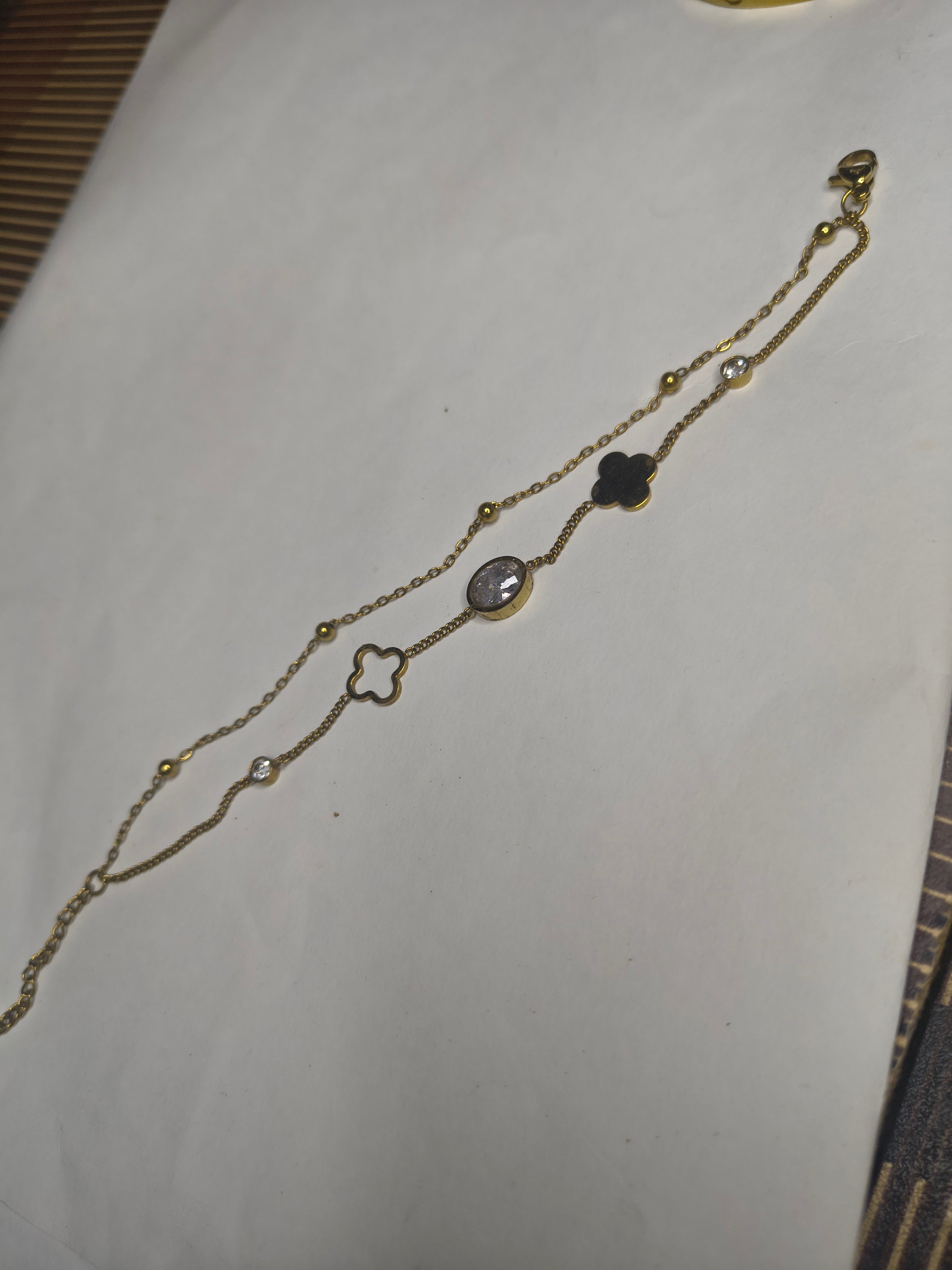 Dual Layer Clover Bracelet