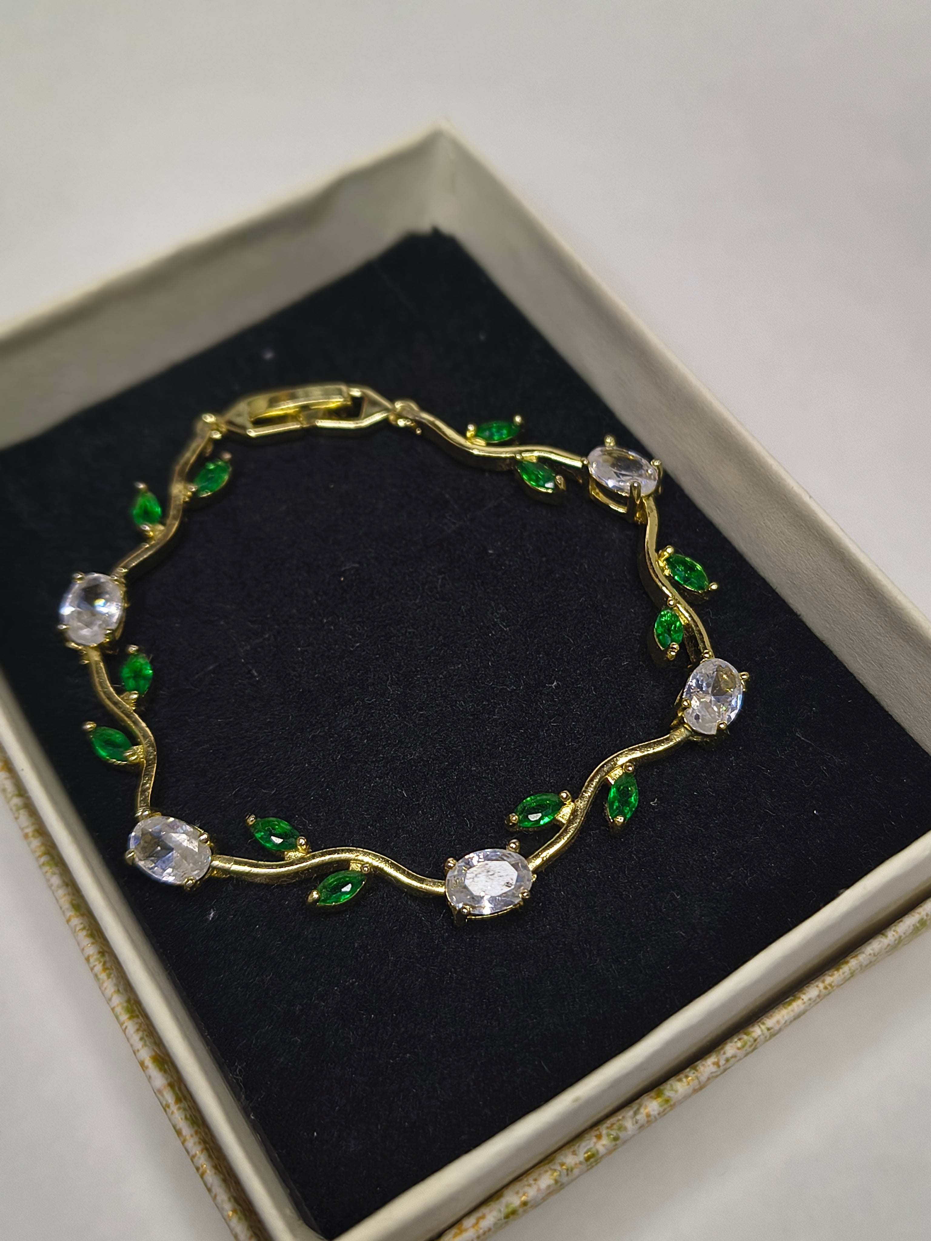 White Tulip bracelet