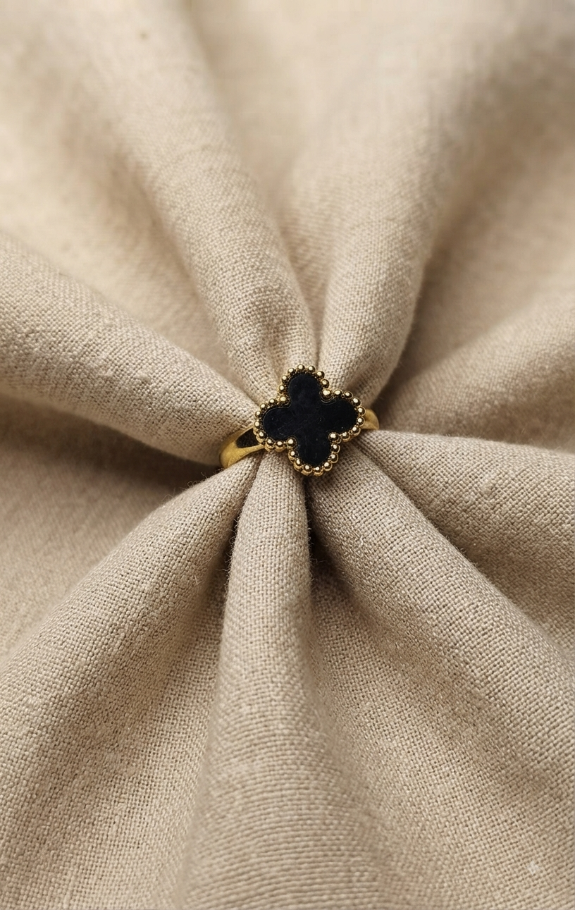 Clover Adjustable Ring ✨ (Black)