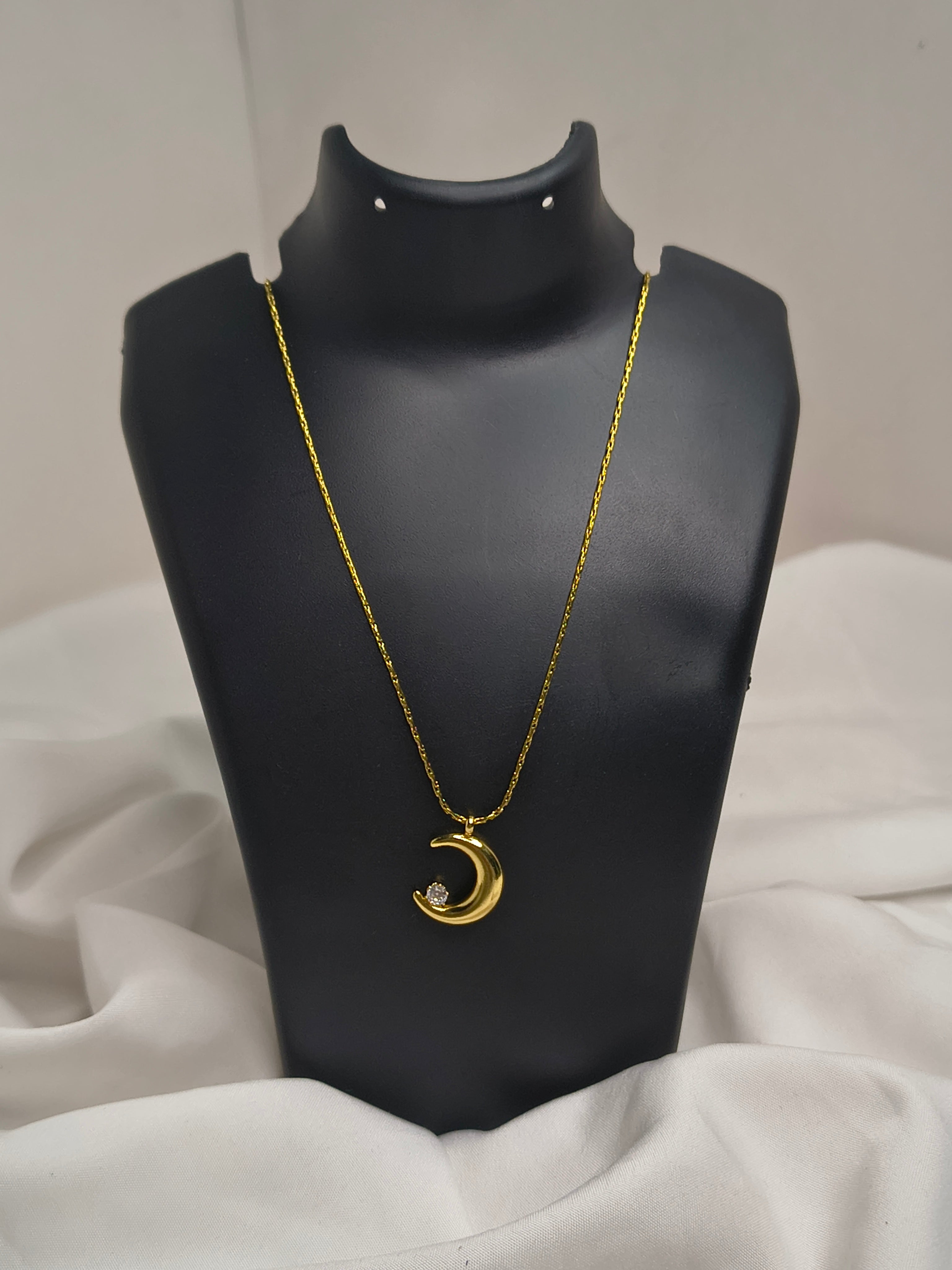 Moon chain