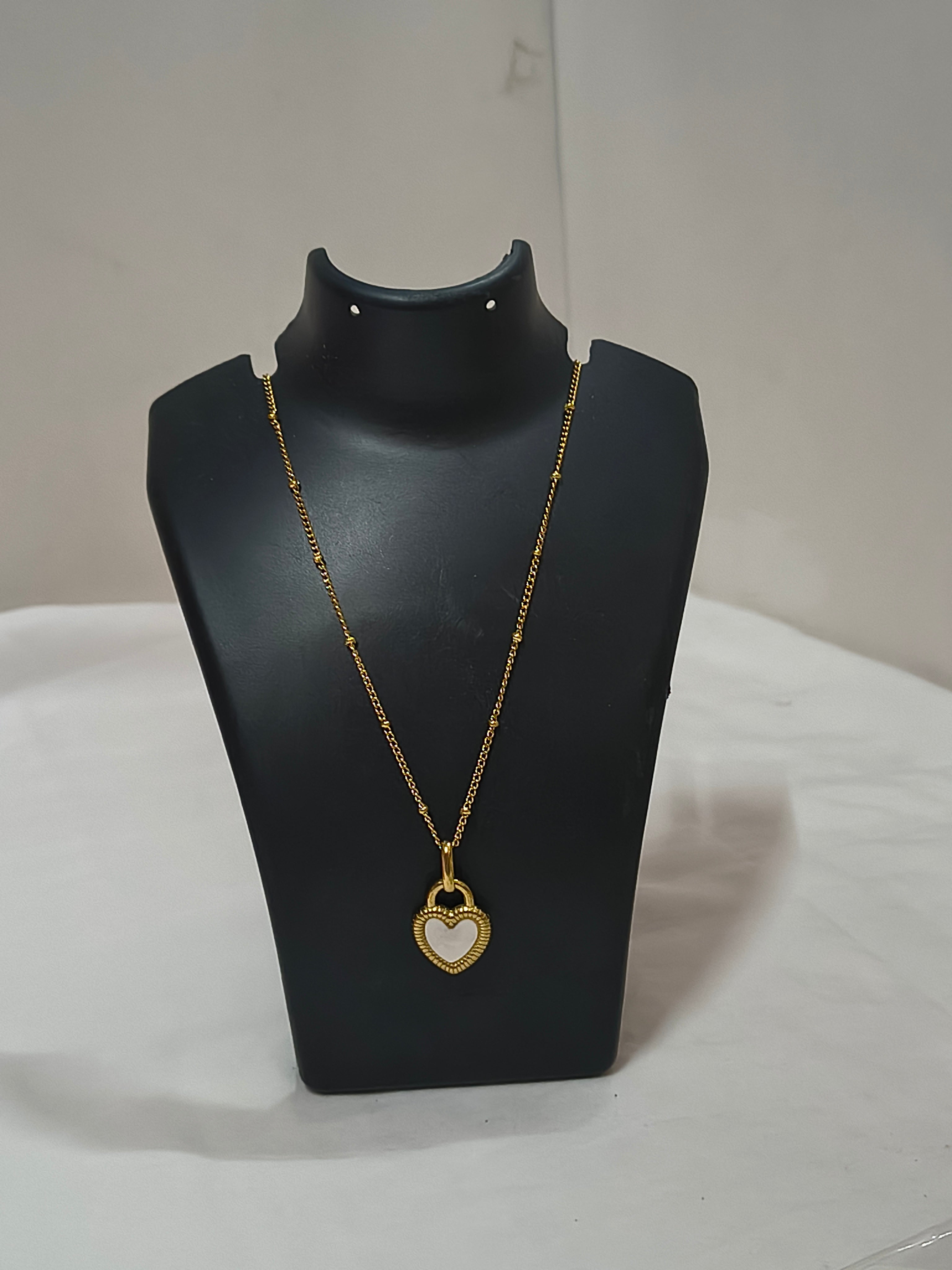 Double sided lock heart chain (B/W)